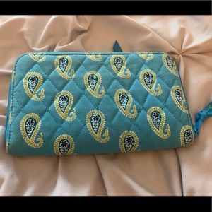 EUC Vera Bradley Wallet